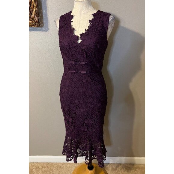 Lipsy Midi Dress 6 Us Eu 38 UK 10 Purple Stretch Hourglass Fit Sleeveless Lace - Picture 10 of 11
